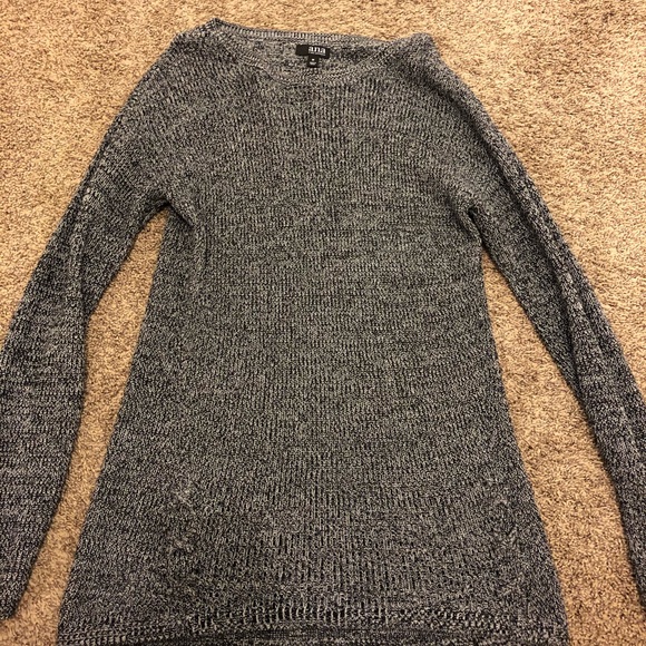 Long tunic type sweater. Grey and black - Picture 2 of 3